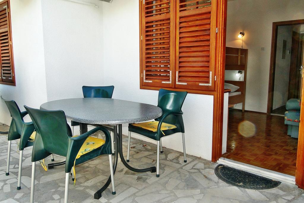 Holiday Home Apartment Tedo Klek Exterior foto